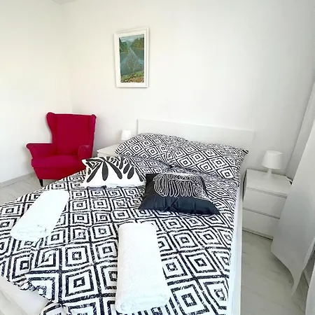 19 Centrum - Mieszkanie Dla 8 Os * Gdynia